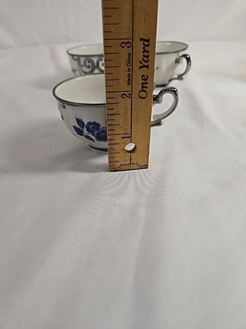 Set of 3 Artlynsa Tea Cups and Saucers Blue Floral with Silver Filagree